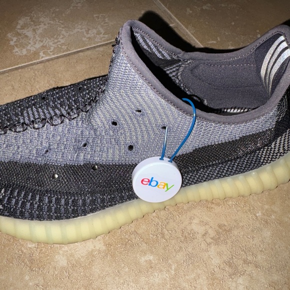 Black/Grey Yeezys - Picture 6 of 6